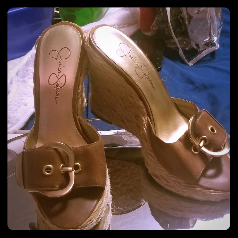 Jessica Simpson wedges